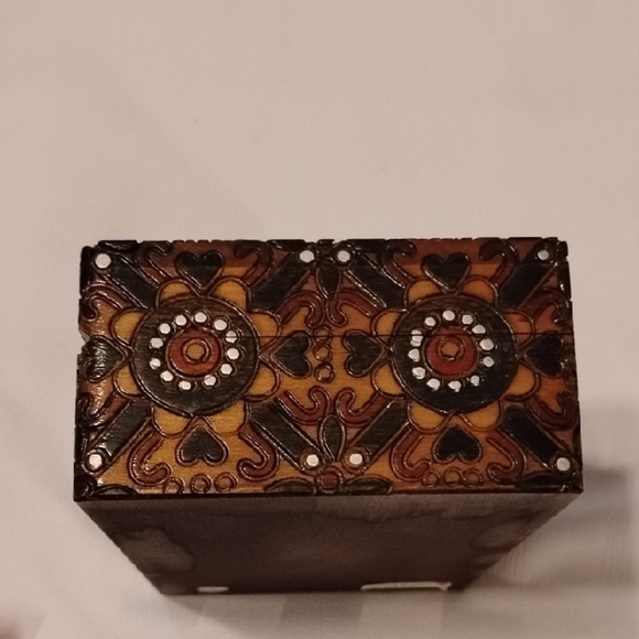 Hand Carved & Painted Wood Box, Made In Poland - Picture 8 of 14